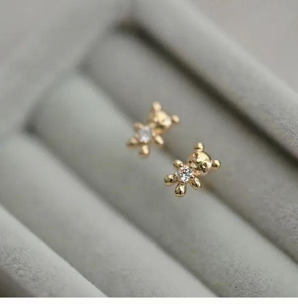 Gold_Mini_Bear_Stud_Earrings_For_Women